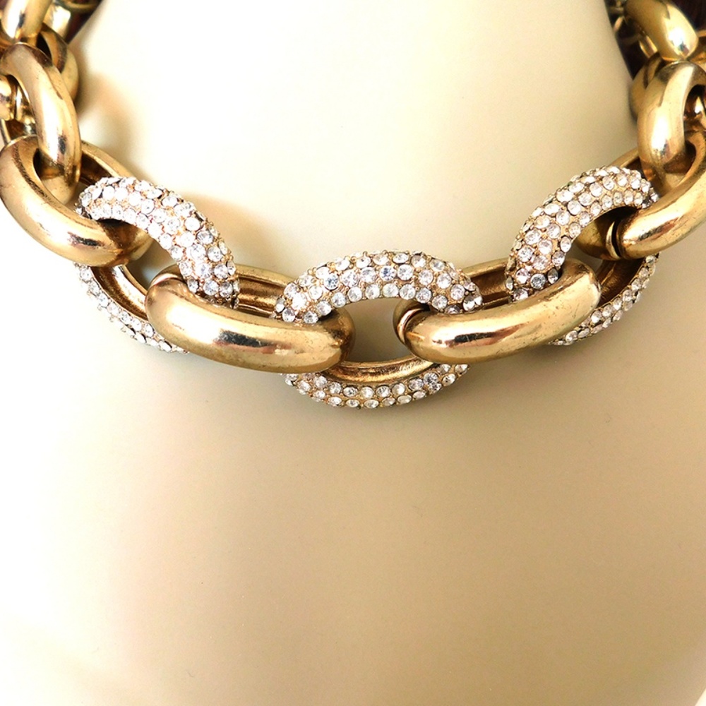 Gold tone statement necklace - Picture 2 of 2